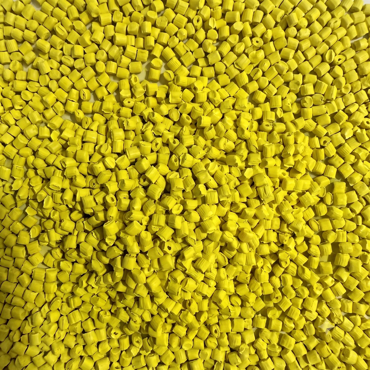 Yellow color masterbatch swatch, RAL 1016